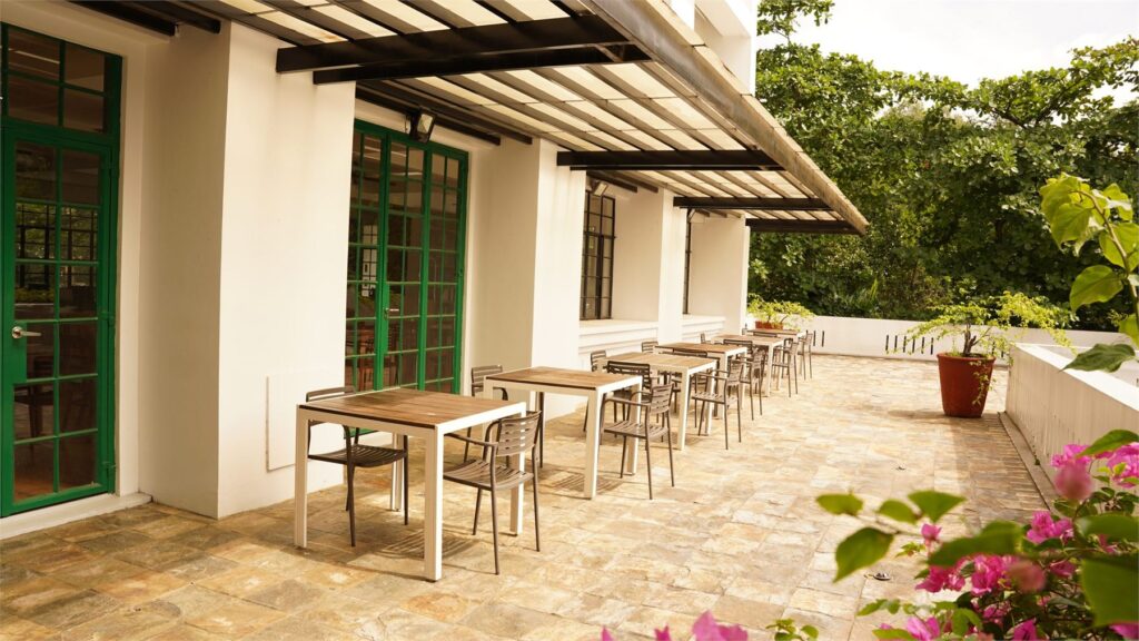 Library al fresco terrace